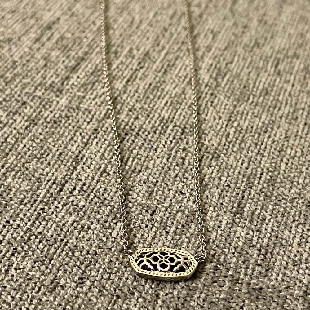 Kendra Scott Necklace